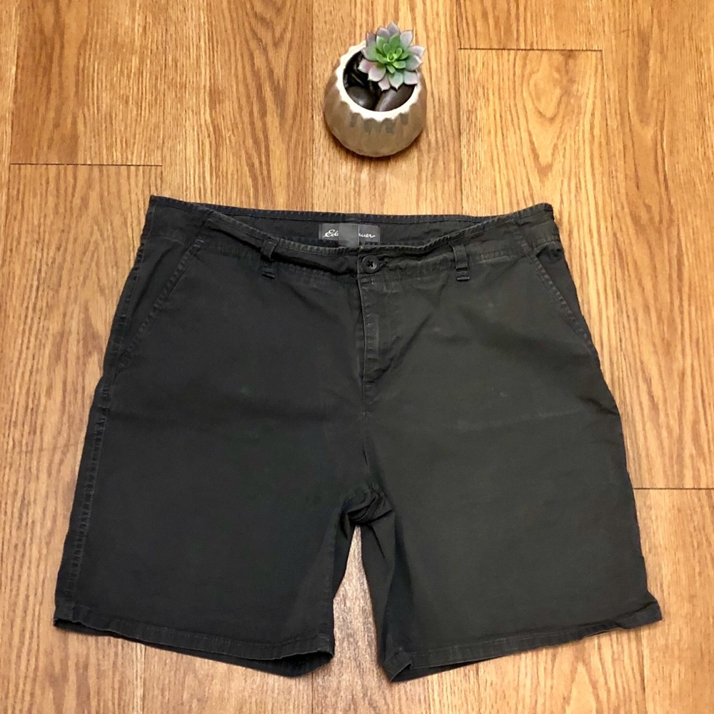 Eddie Bauer shorts 10 🍀